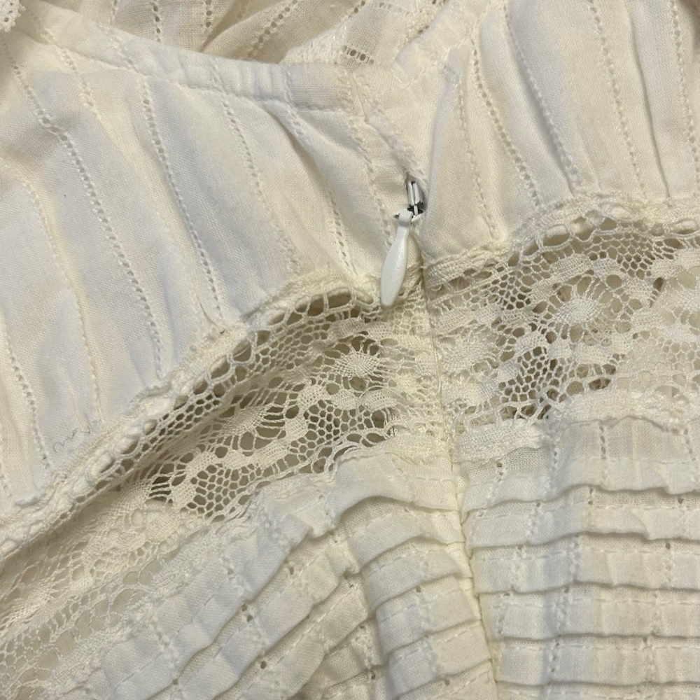 RAHI Desert Emma Ruffle Lace Inset Mini Dress - Picture 10 of 16